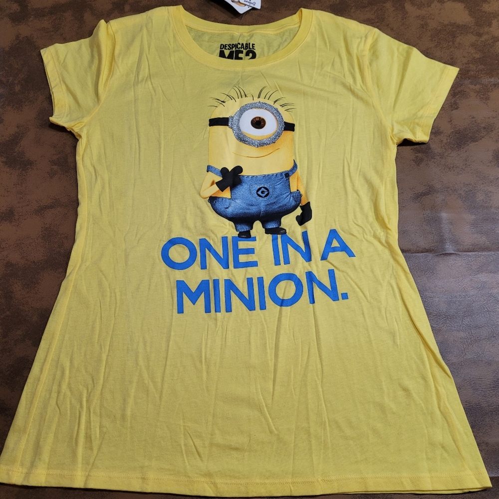 Minion Fitted T-Shirt